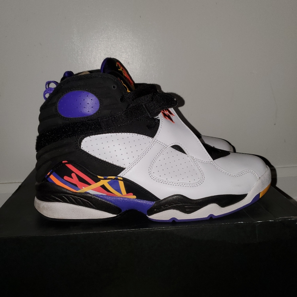 Jordan Retro 8
